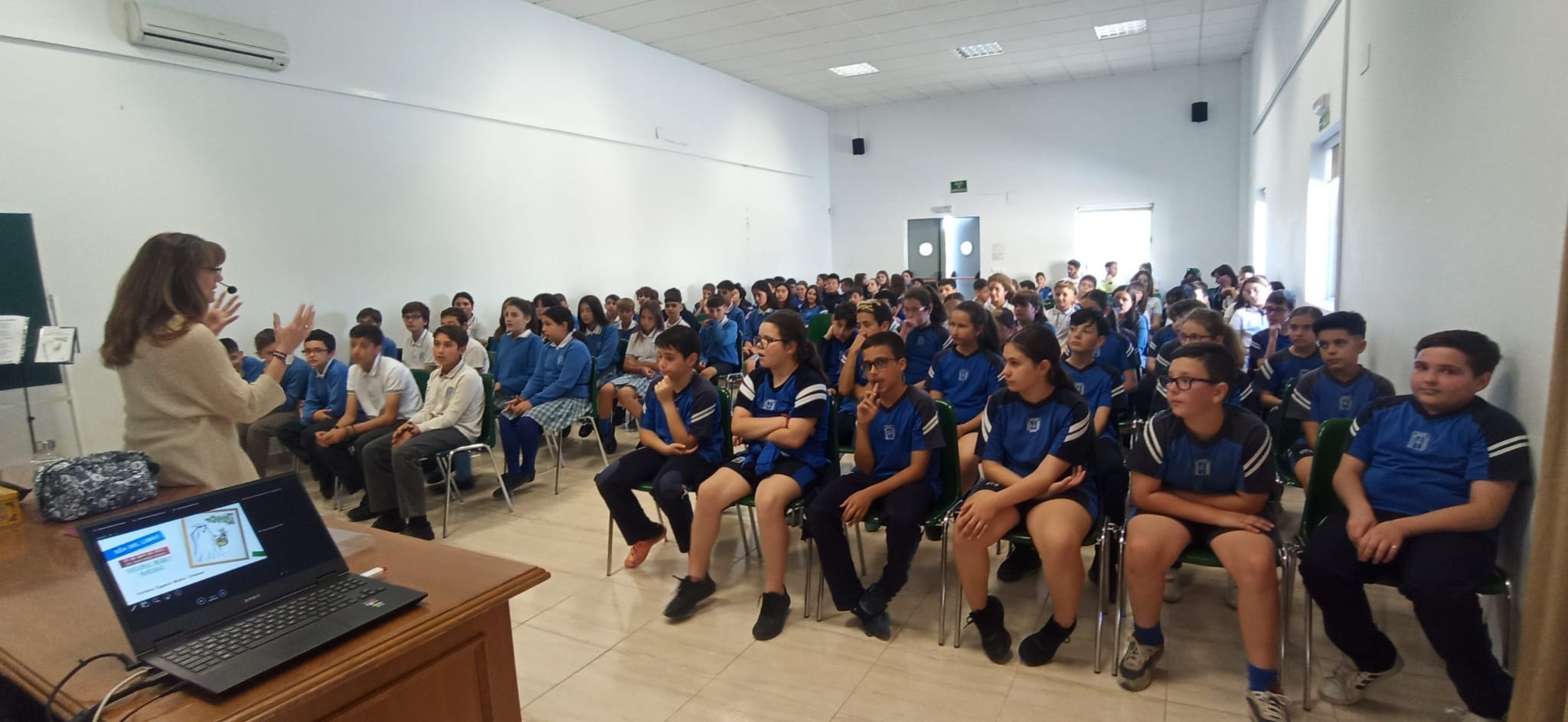 Encuentro del día del libro Colegio Juan XXIII - Granada